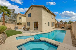 The Designer House with Heated Pool and 10 Min to Strip Great for Family